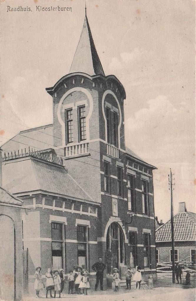 703-326-047 Raadhuis Kloosterburen, Verzenden, Voor 1920, Groningen