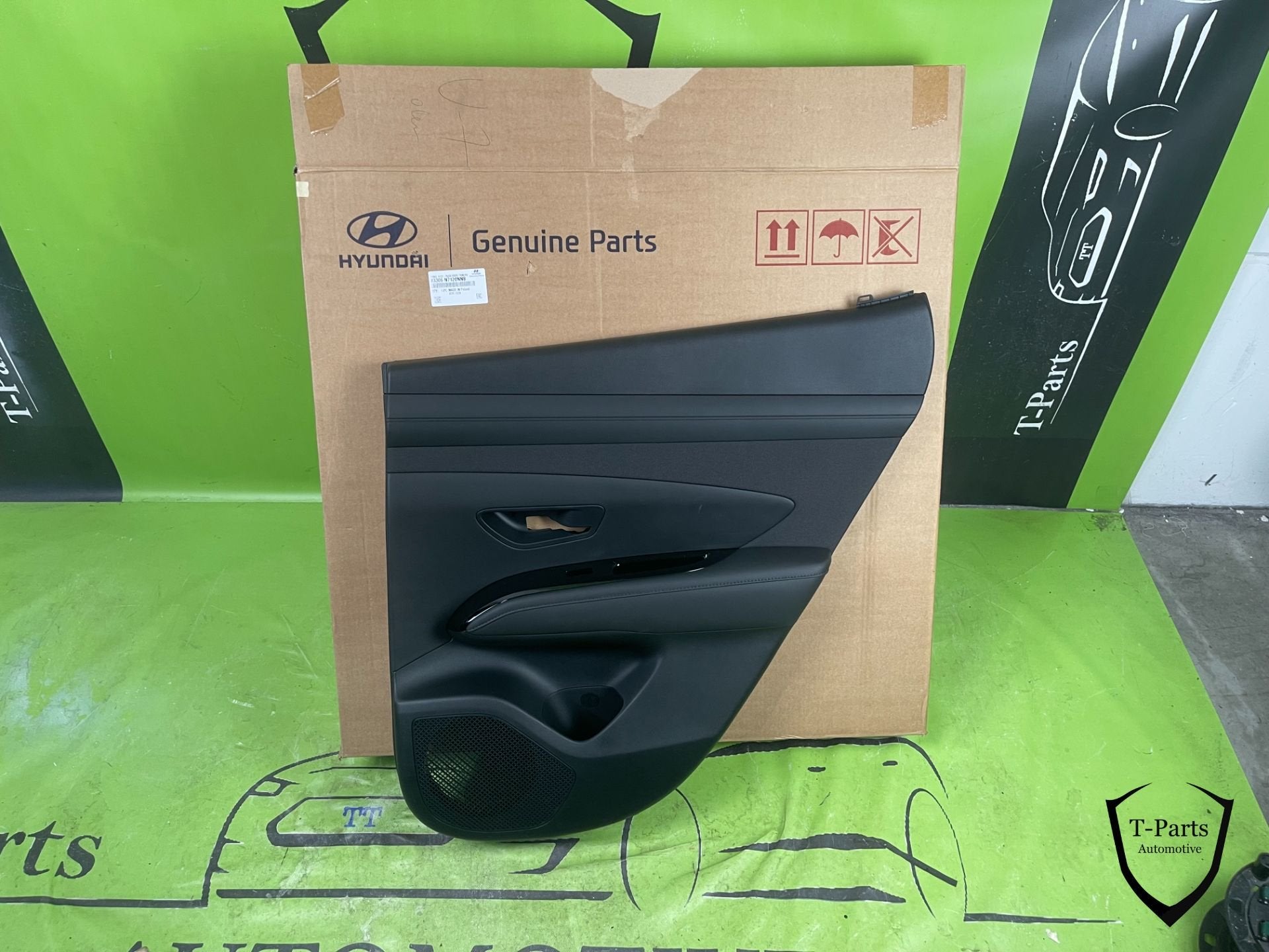 hyundai tucson rechts achter deur portier 83306n7120nnb pane