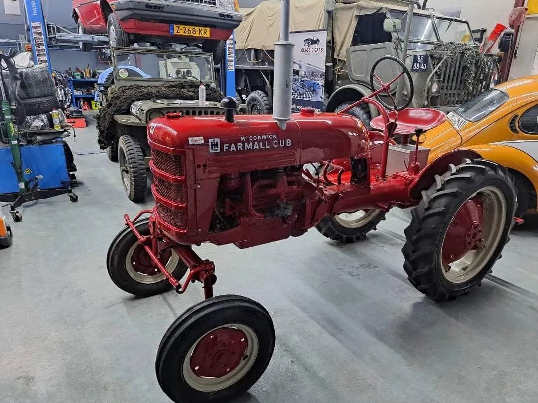 Mac Cormick Farmall cub trekker Tracktor 1947 oldtimer, Stof, Gebruikt, Zwart, Overige brandstoffen