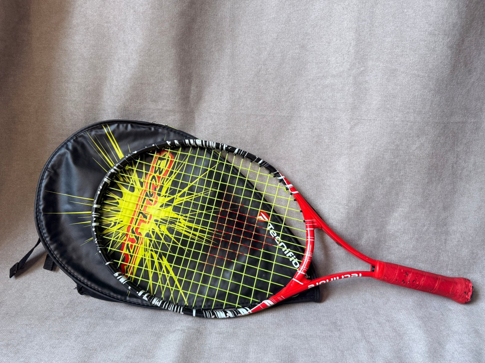 Tecnifibre Tennisracket – Ideaal voor recreanten of junioren, Ophalen of Verzenden, Zo goed als nieuw, Racket, Overige merken