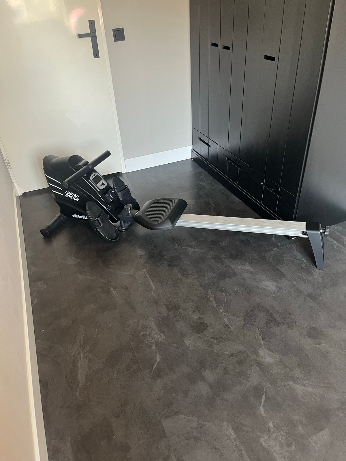 VirtuFit Row Limited Edition Roeitrainer - Zo goed als nieuw, Sport en Fitness, Ophalen, Armen, Zo goed als nieuw, Metaal
