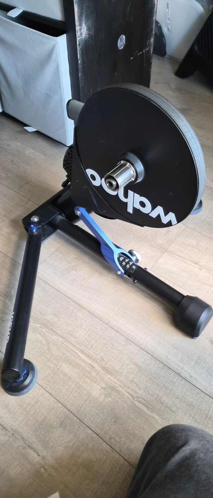 Wahoo KICKR V5 Smart Trainer - Zo goed als nieuw, Sport en Fitness, Ophalen, Zo goed als nieuw, Overige typen