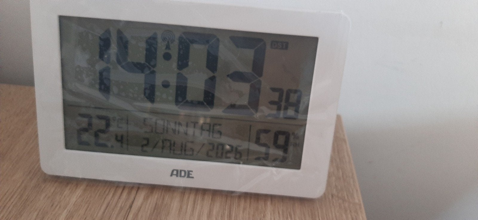 Digitale  radiogestuurde klok, Ophalen of Verzenden