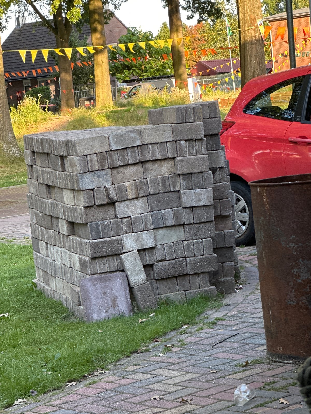 +/- 35 vierkante meter klinkers, Ophalen, Gebruikt, Overige materialen, 10 m² of meer
