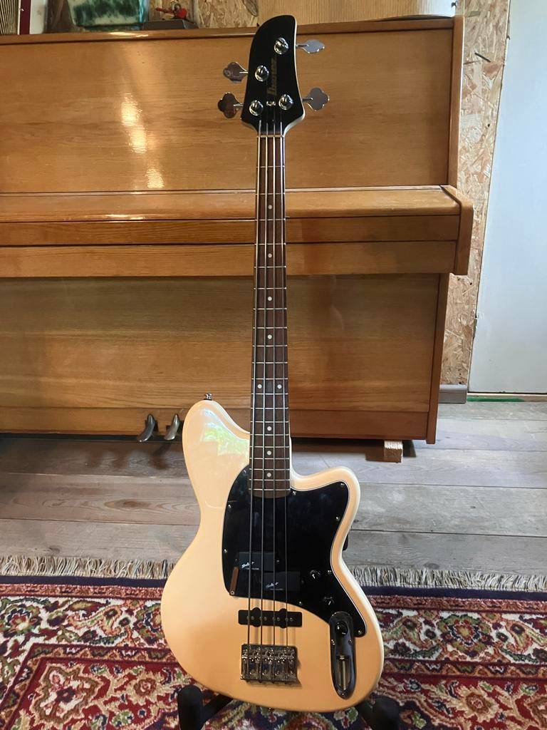 Ibanez Talman TMB30 Shortscale - EMG Pickups, Flatwounds, Muziek en Instrumenten, Ophalen, Zo goed als nieuw, Elektrisch