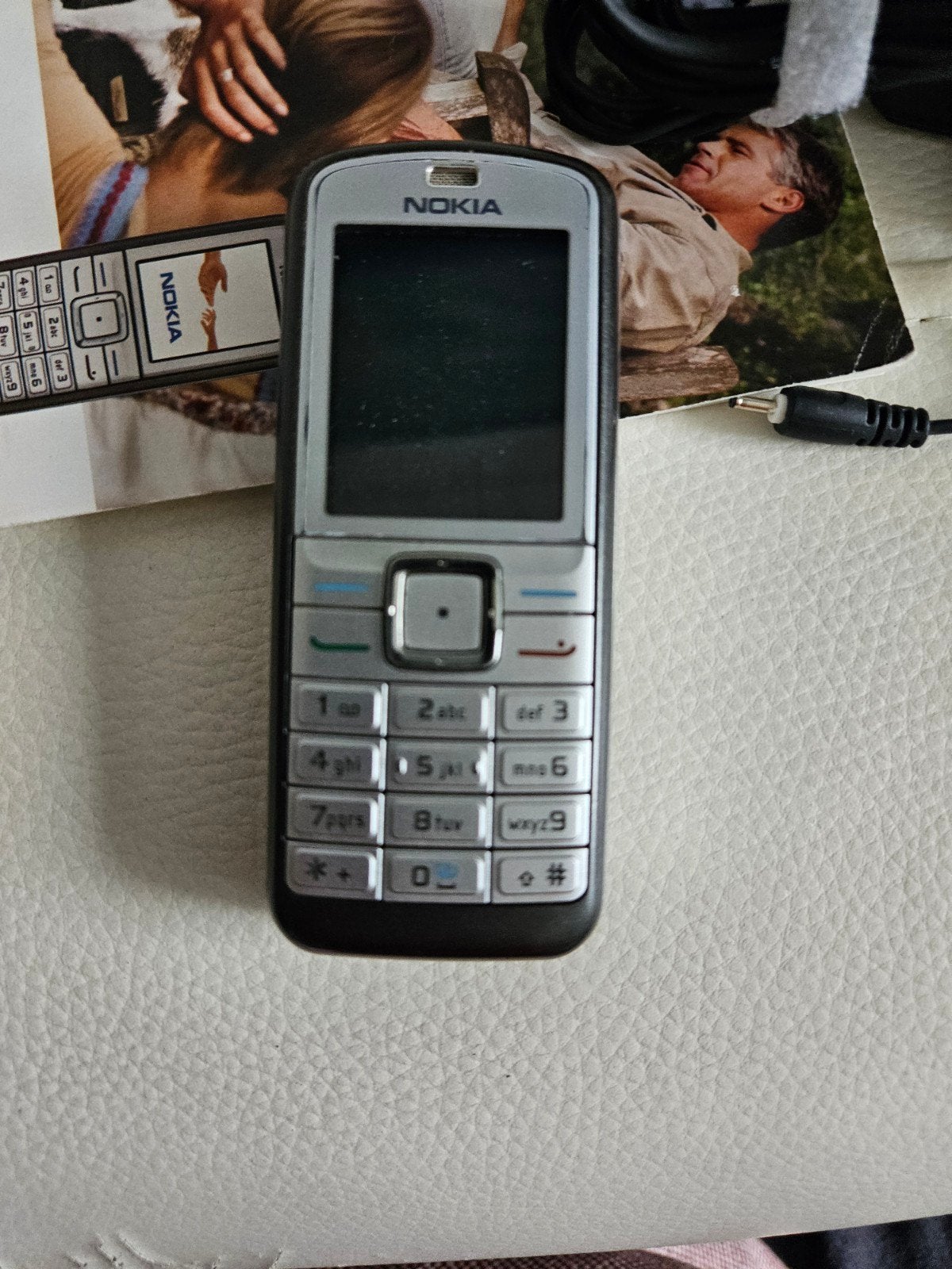 Als nieuw,goed werkende Nokia telefoon model 6070,voor €15, Fysiek toetsenbord, 3 tot 6 megapixel, Ophalen of Verzenden, Zo goed als nieuw