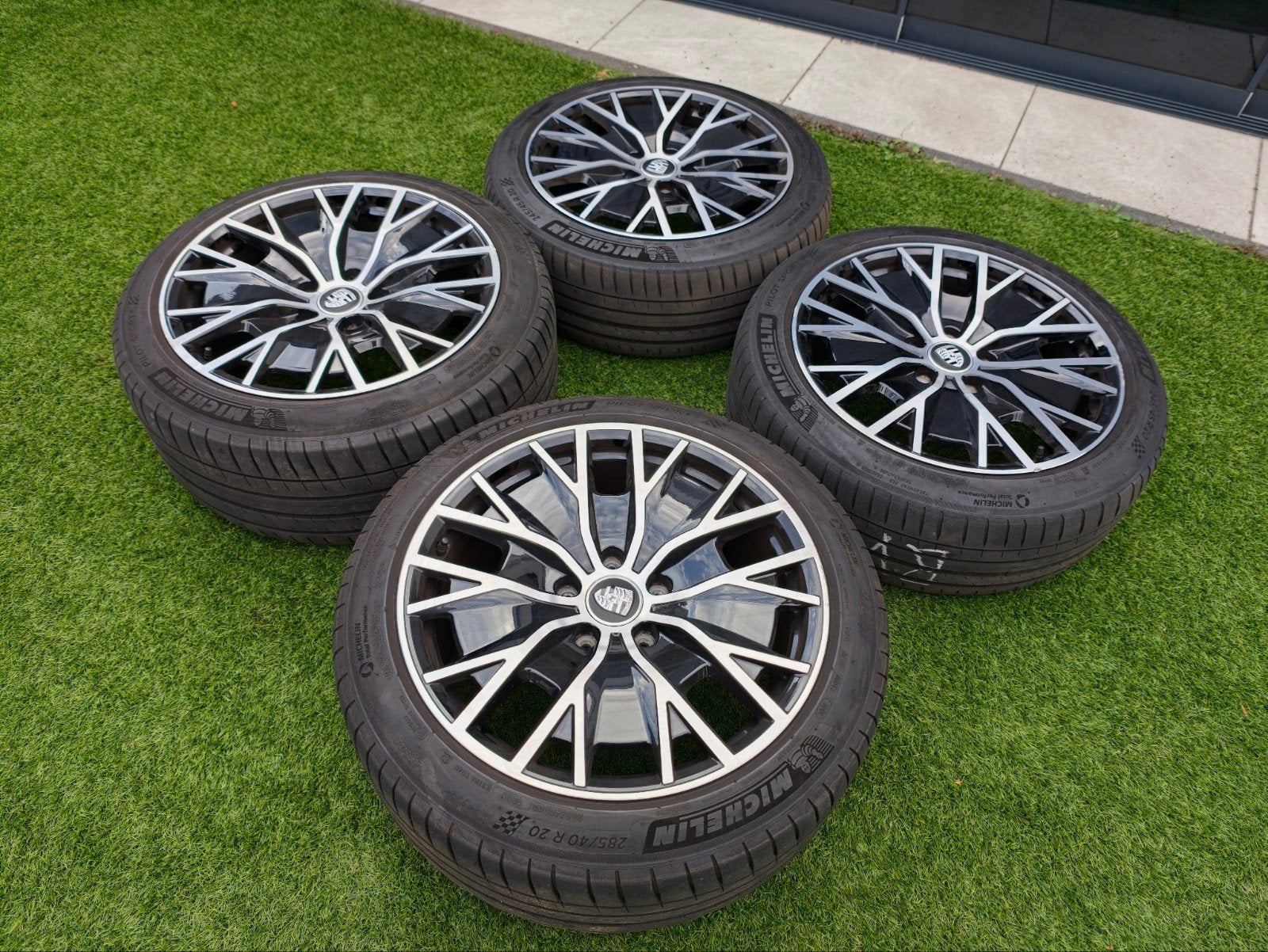 Porsche Taycan Turbo S Aero 20 inch, Michelin Pilot Sport 4, Ophalen, Banden en Velgen, Personenwagen, 20 inch