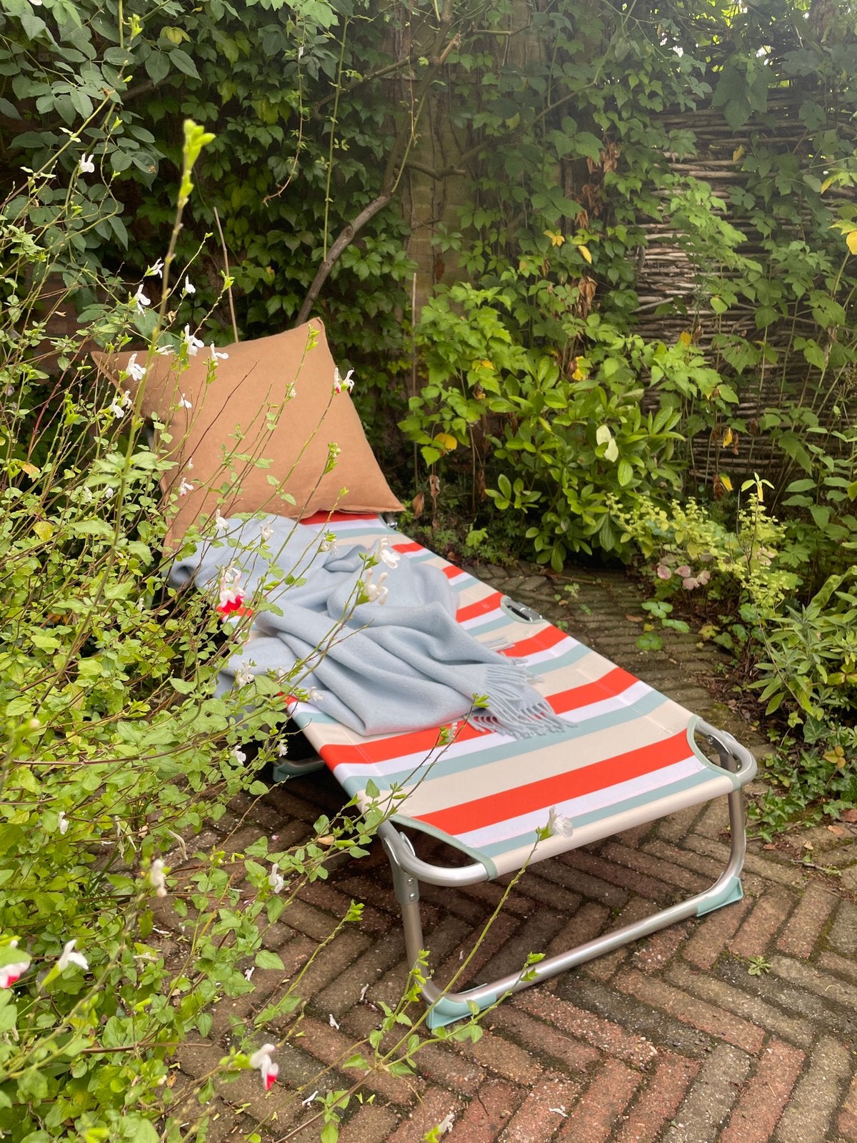 Opvouwbaar ligbed, stretcher HEM, Ophalen, Zo goed als nieuw, Textileen, Inklapbaar