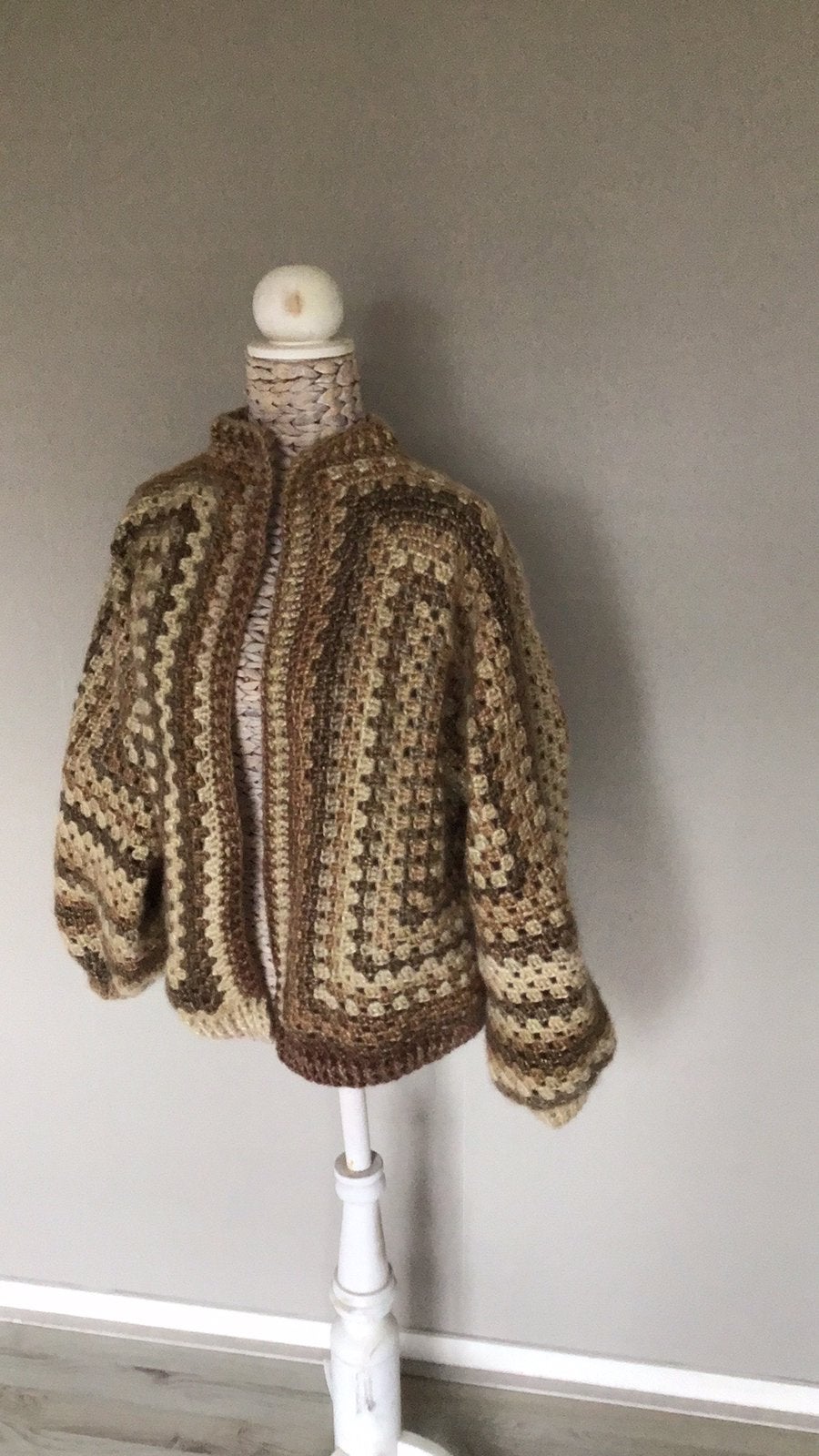 Gehaakt vest in bruin beige tinten nieuw maat xl, Ophalen of Verzenden, Nieuw, Maat 46/48 (XL) of groter, Beige