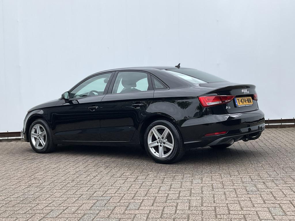Audi A3 Limousine 30 1.6 TDI Pro Line Navi BT Trekhaak Onder, Auto's, Audi, Voorwielaandrijving, Gebruikt, 4 cilinders, Navigatiesysteem
