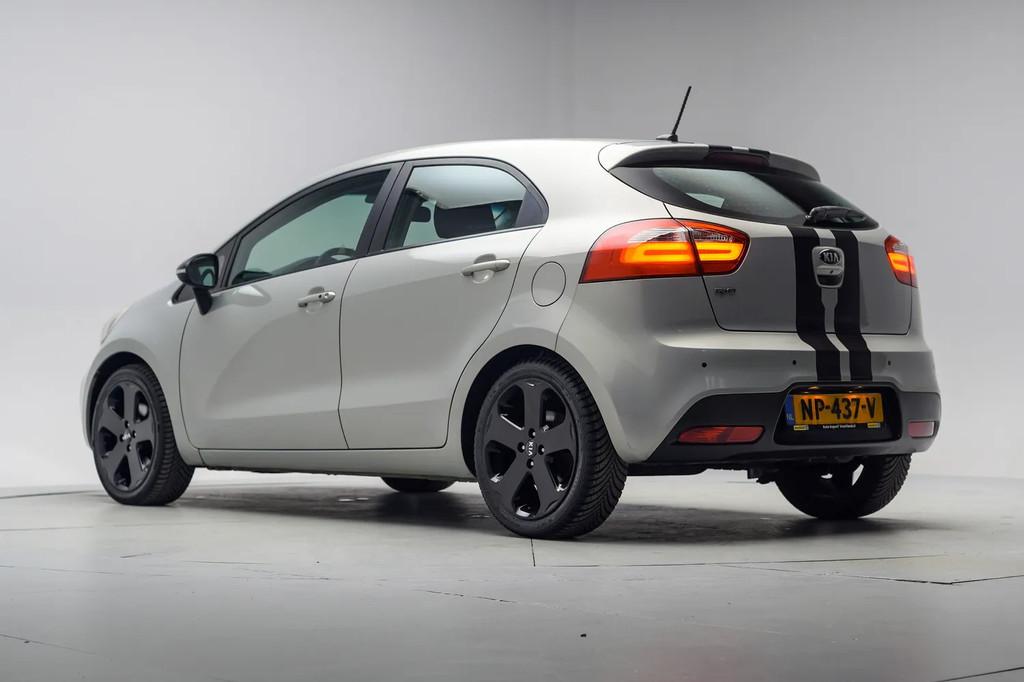 Kia Rio 1.4 CVVT Super Pack Aut. [ camera navi climate ], Auto's, Automaat, Gebruikt, 1396 cc, 49 €/maand