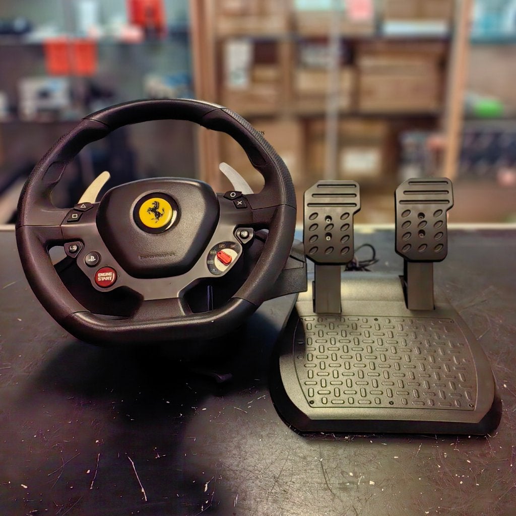 Thrustmaster T80 Ferrari 488 GTB Edition - In Nette Sta, Thrustmaster, Zo goed als nieuw, https://support.thrustmaster.com/en/contact-en/