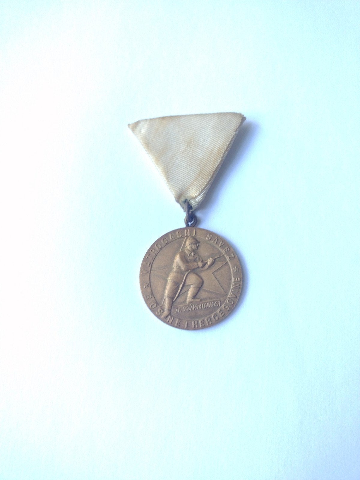 Brandweer medaille bosnië voor toegewijd bronzen medaille, Ophalen of Verzenden
