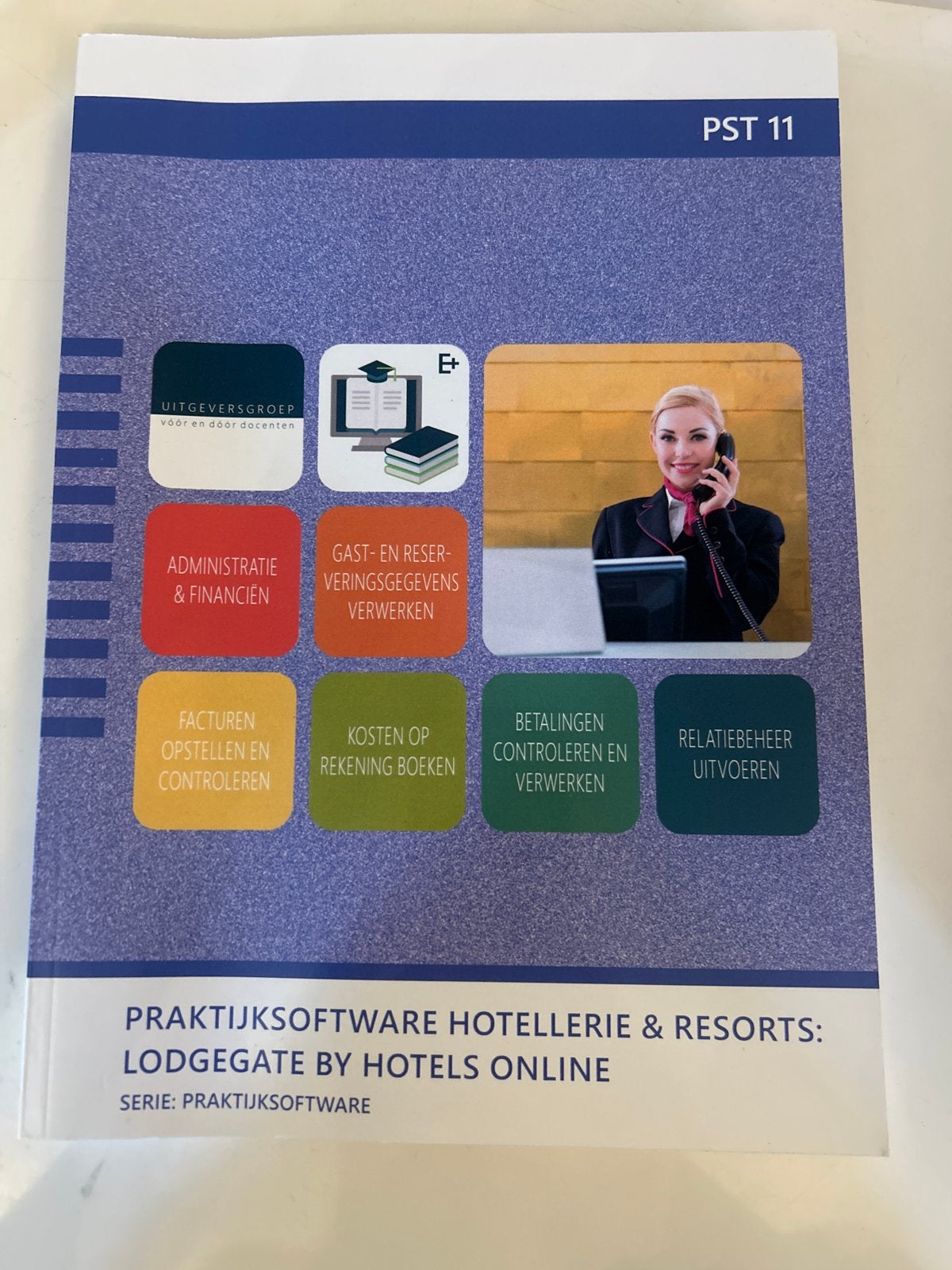 Praktijksoftware Hotellerie & Resorts: Lodgegate, Ophalen of Verzenden, Gamma, Zo goed als nieuw, MBO