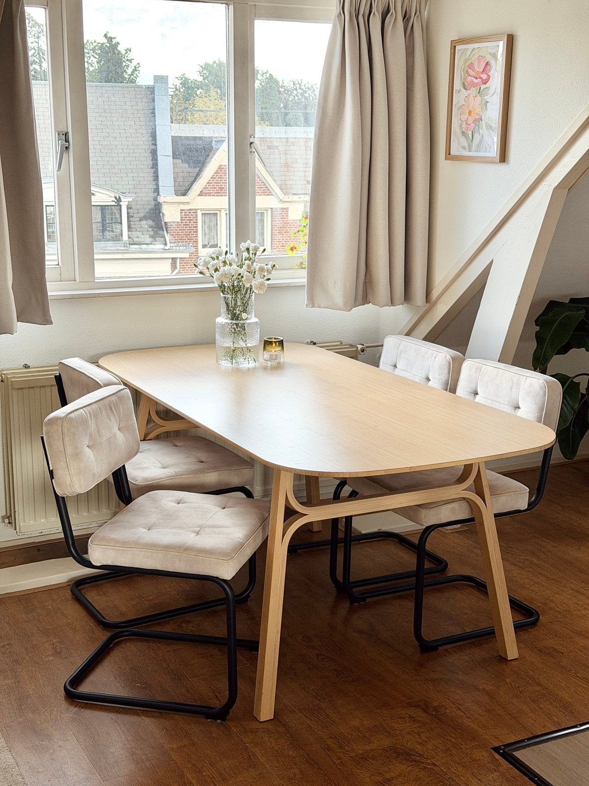 4x beige eetkamerstoelen | Goossens