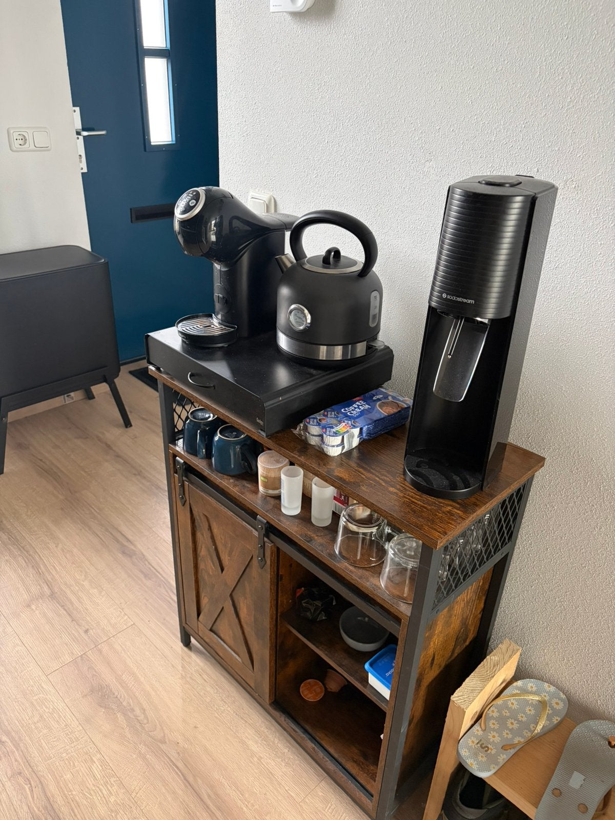 Koffie kastje / bijzet kast, Huis en Inrichting, Ophalen, 50 tot 100 cm, Zo goed als nieuw, Minder dan 100 cm