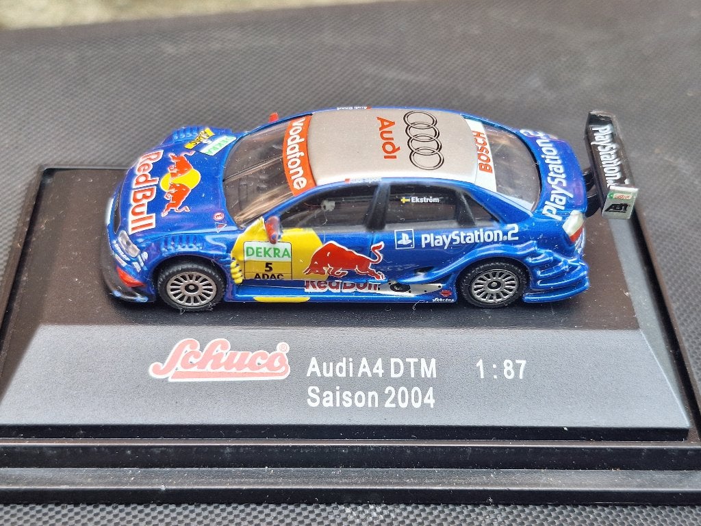 Audi A4 DTM Saison 2004 - Schuco 1/87 in showcase, Verzenden, Zo goed als nieuw, Auto, Schuco