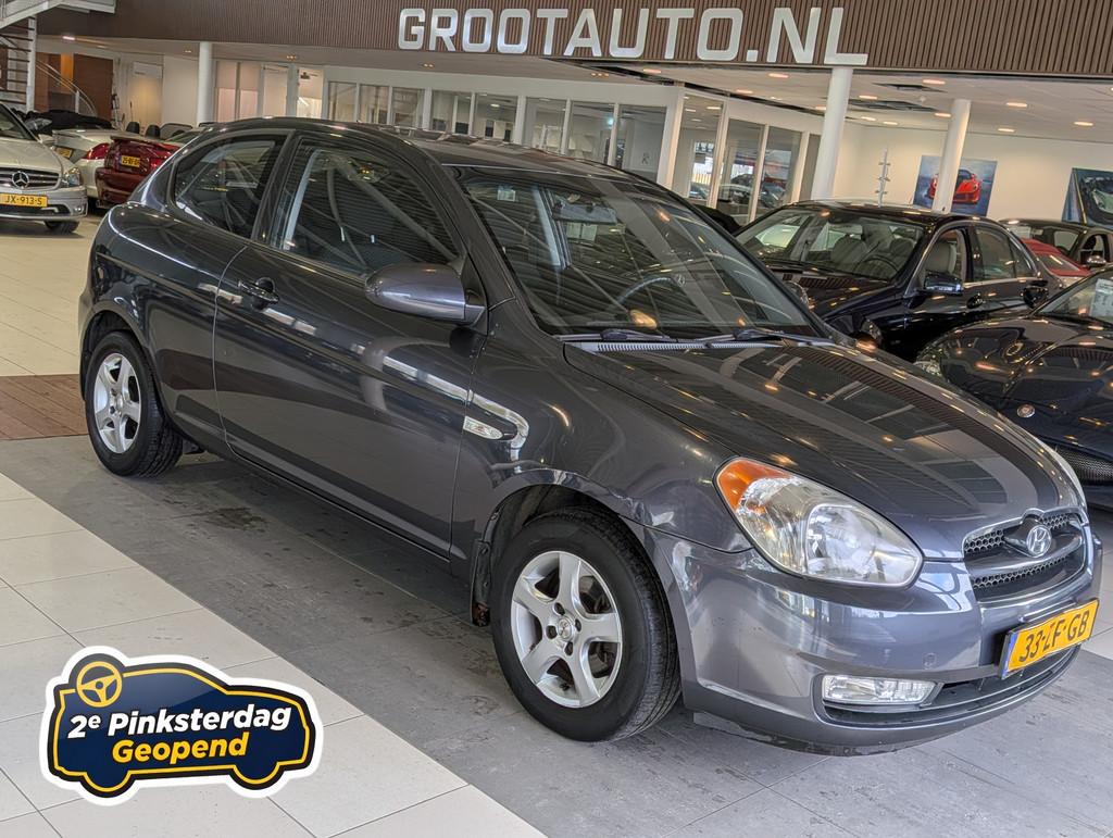 Hyundai Accent 1.6i Dynamic Airco, Stuurbekrachtiging, Auto's, Voorwielaandrijving, Gebruikt, 1599 cc, 4 cilinders