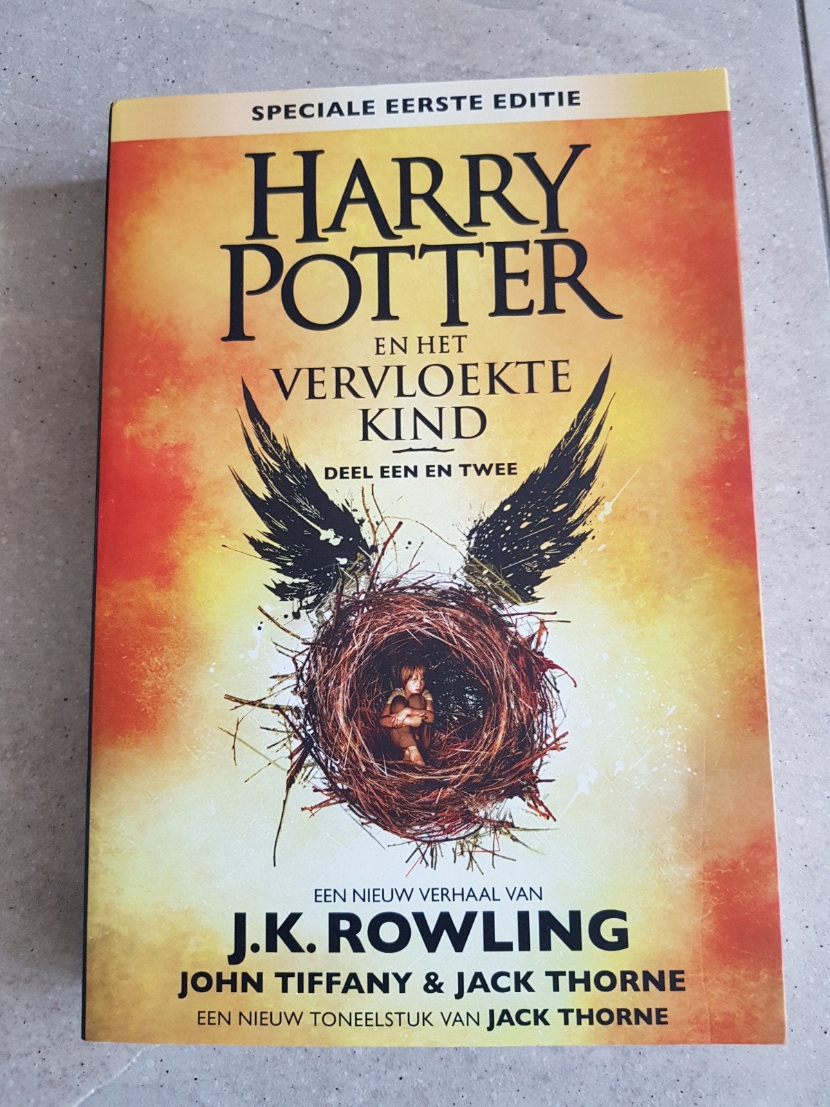 Harry Potter en het vervloekte kind, Ophalen, Zo goed als nieuw, Boek of Poster