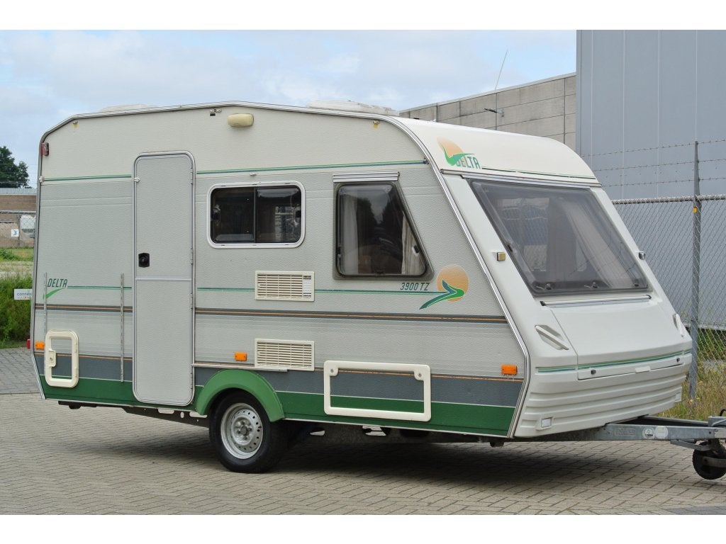 Delta Delta 3900 TZ|Zitgroep+Dwarsbed|Voortent|, Dwarsbed, Bedrijf, Treinzit, 500 - 750 kg