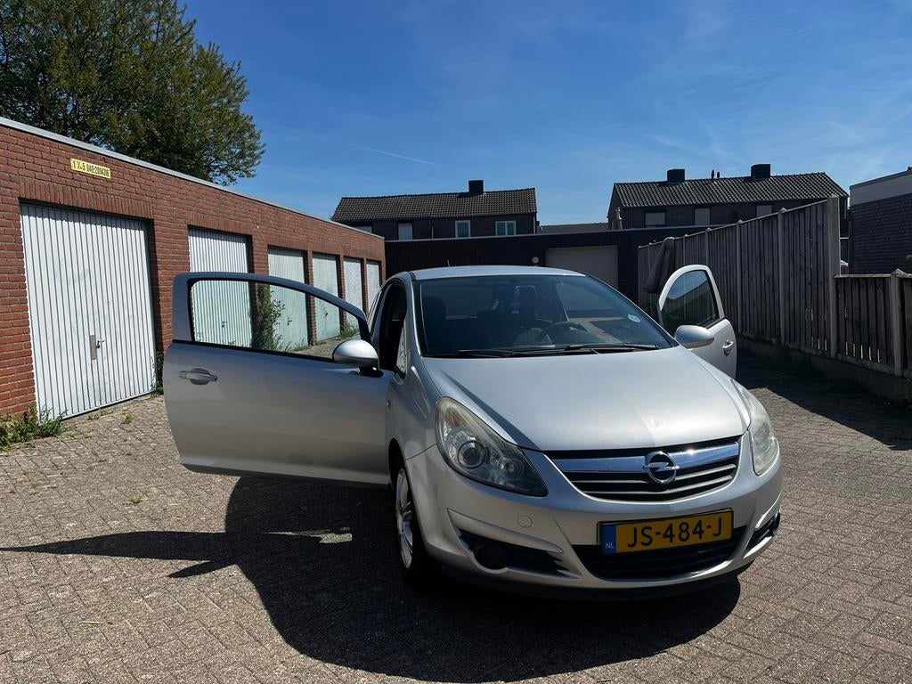 Opel Corsa, Auto's, Voorwielaandrijving, 450 kg, 40 €/maand, 1229 cc