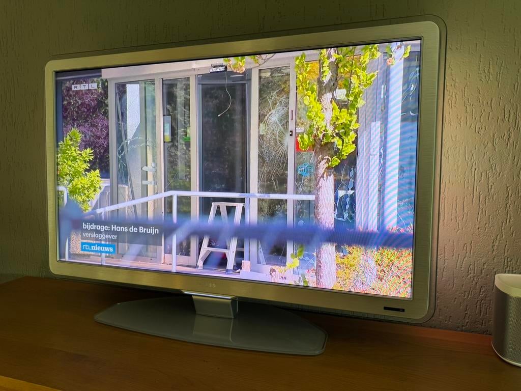 Philips TV 42PFL9803 met ambilight, Ophalen, Philips, 50 Hz, Zo goed als nieuw
