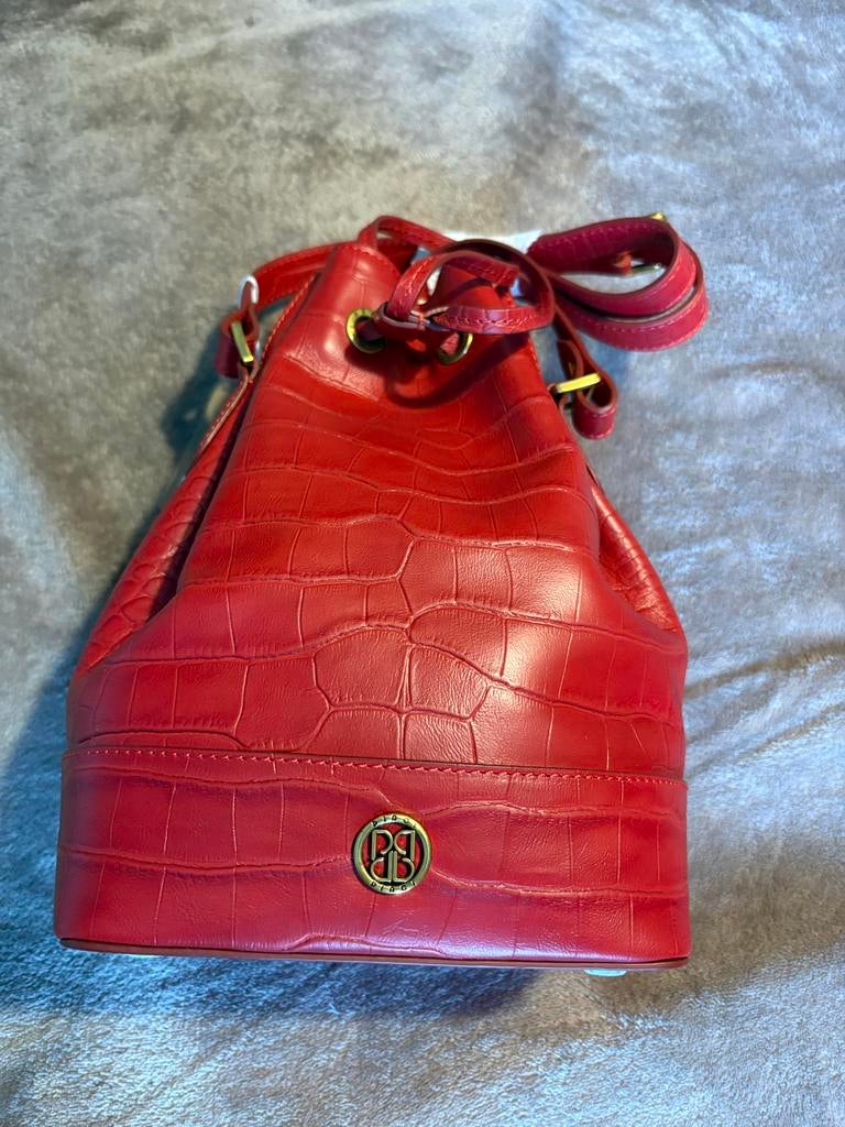 Nieuwe Pirci Rode Krokodil-look Emmer Tas, Sieraden, Tassen en Uiterlijk, Tassen | Damestassen, Eu, Eu, Nieuw, Ophalen of Verzenden