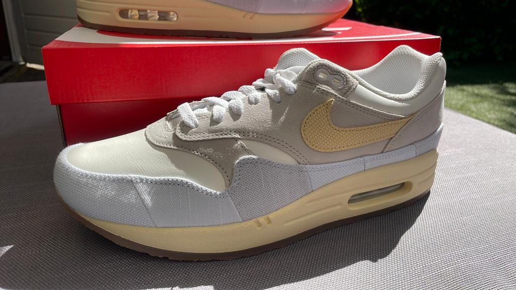Nike Air Max 1 Crepe Light Bone DS 44,5, Wit, Nieuw, Ophalen of Verzenden, Sneakers of Gympen