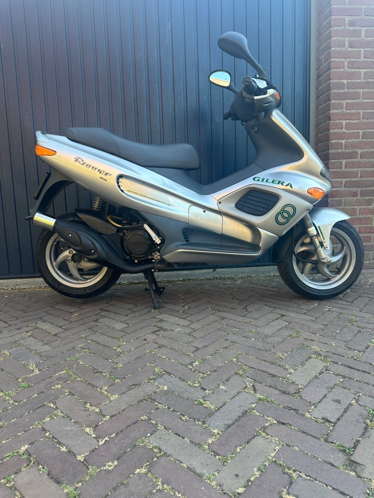 Gilera runner 50cc 2600km, Ophalen, Zo goed als nieuw, Benzine, Overige modellen