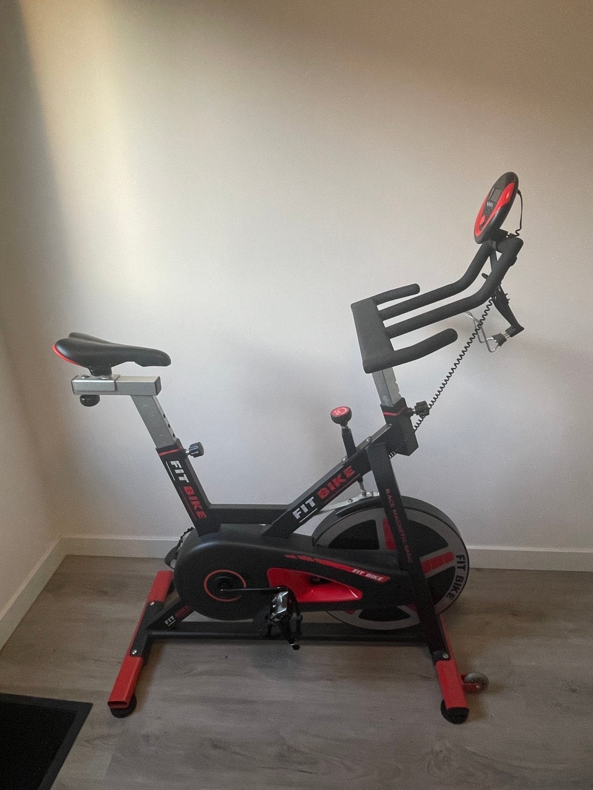 Home trainer, Ophalen, Zo goed als nieuw, Metaal, Benen