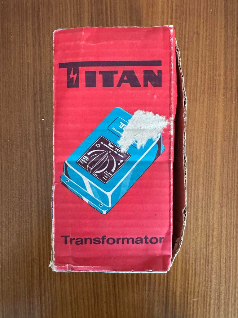 Titan Transformator 802 voor Trix, Rapido, Fleischmann, Roco, Hobby en Vrije tijd, Modeltreinen | H0, Overige merken, Transformator of Voeding