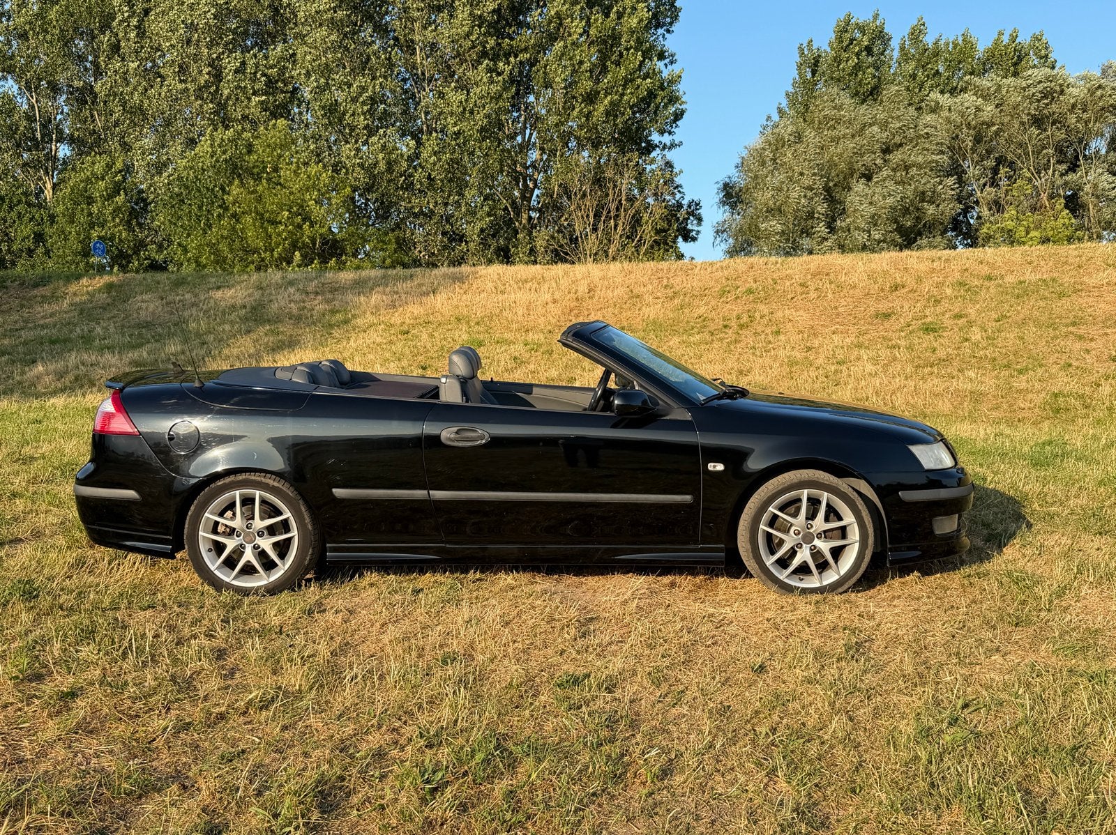 Saab 9-3 Aero cabrio automaat model 2004 zwart (208.905 km)