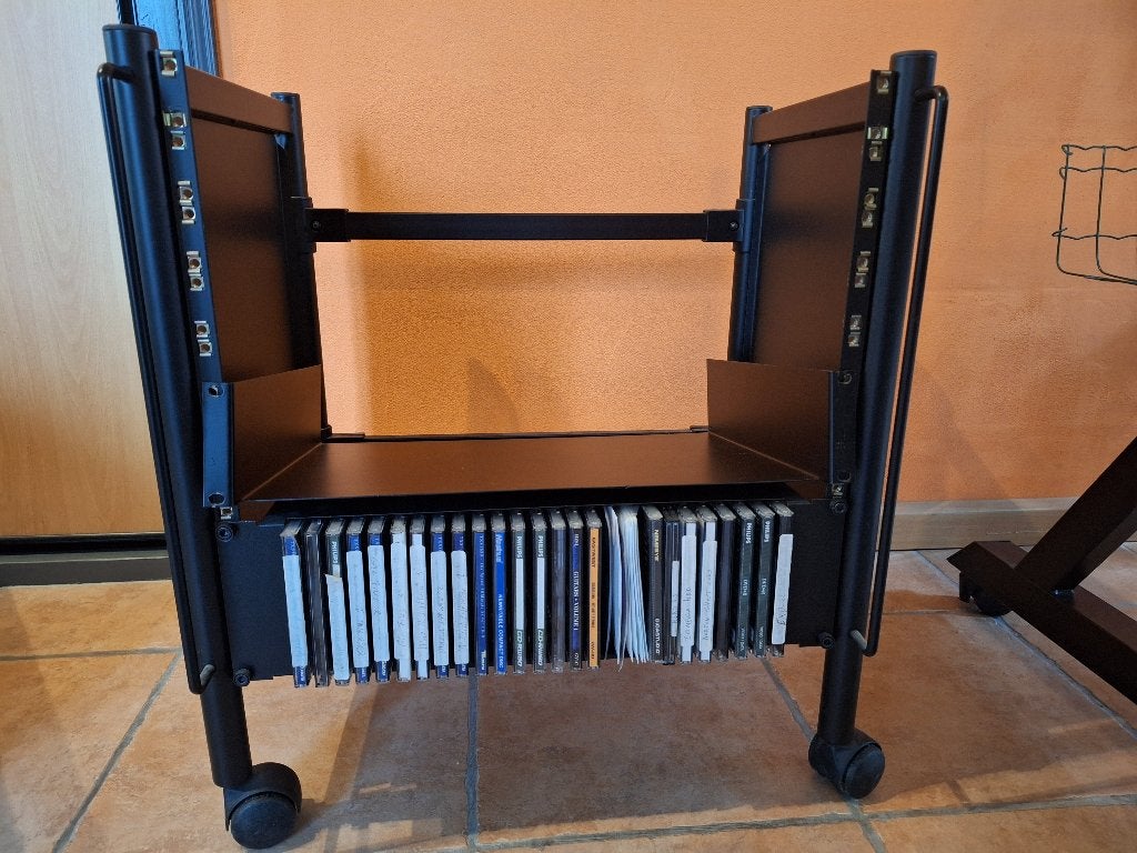 19 Inch rack op wielen, Ophalen, Gebruikt