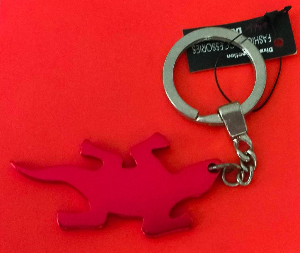 Leguaan sleutelhanger(rood), Ophalen of Verzenden, Zo goed als nieuw, Dier of Natuur