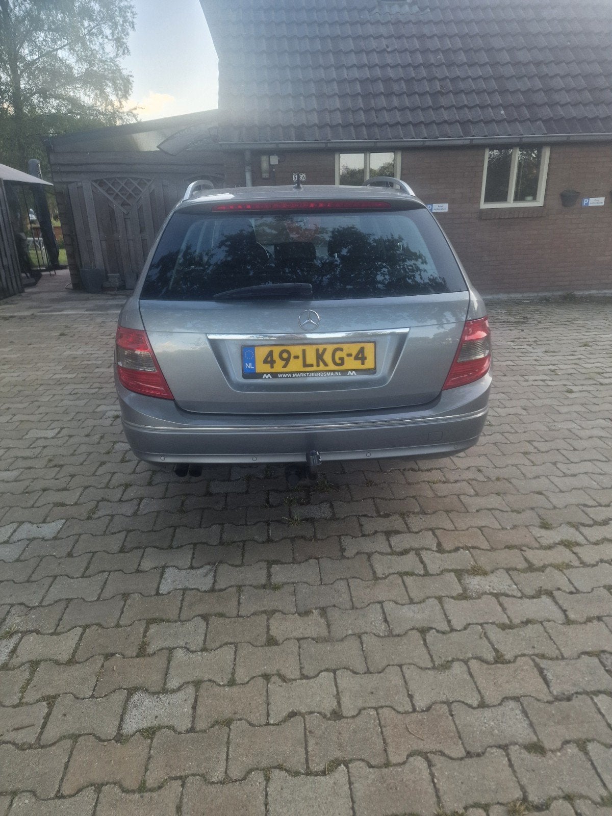 Mercedes-Benz C-Klasse 1.8 C180 CGI Estate AUT 2010 Grijs, Auto's, Achterwielaandrijving, 1800 kg, 1796 cc, Origineel Nederlands
