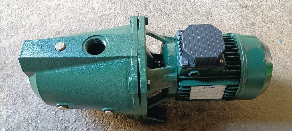 dab 300 t 10.5 kub 380 volt, Ophalen, Gebruikt, Beregeningspomp