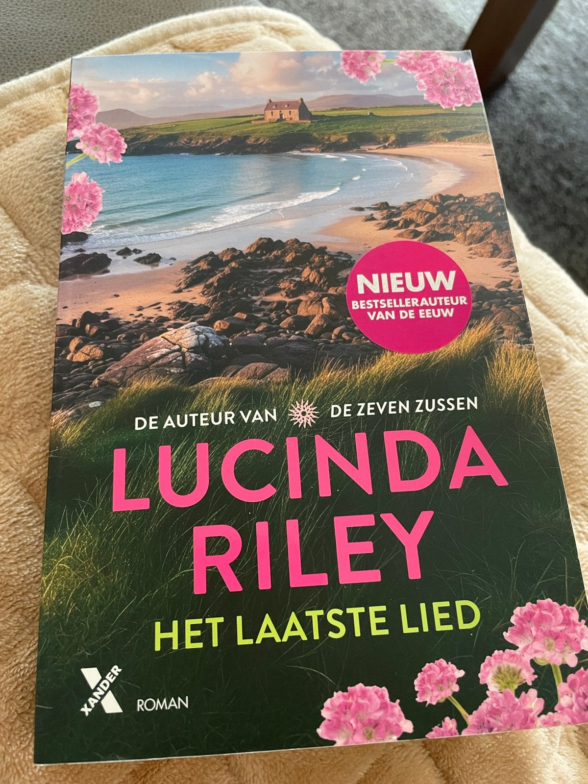 Het Laatste Lied - Lucinda Riley (Nieuw), Ophalen of Verzenden, Nieuw, Nederland
