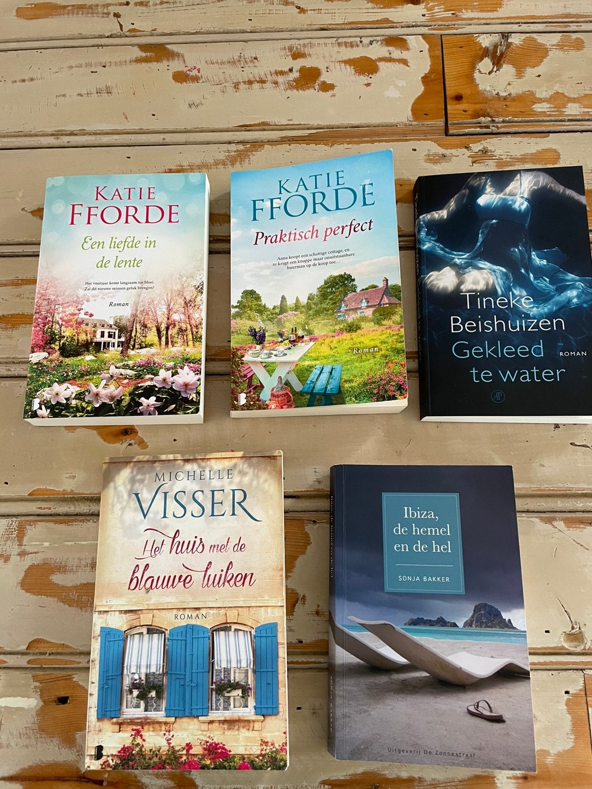 5 diverse heerlijke zomer boeken, Boeken, Chicklit, Ophalen of Verzenden, Zo goed als nieuw