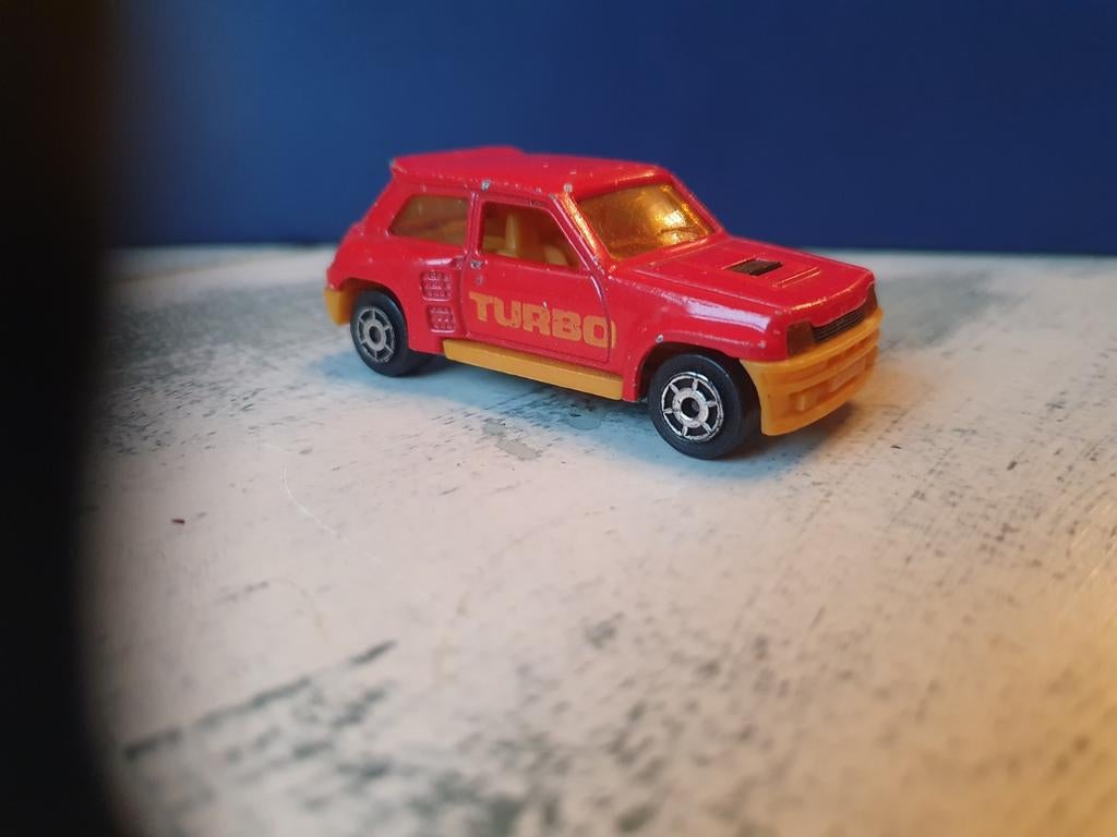 Majorette Renault 5 Turbo, Hobby en Vrije tijd, Modelauto's | Overige schalen, Ophalen of Verzenden
