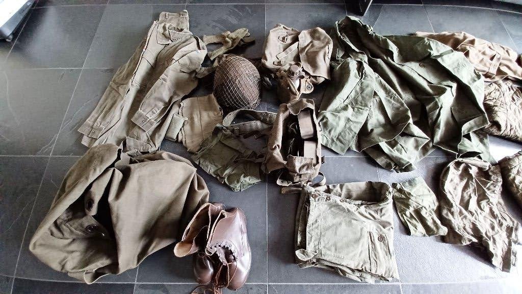 Leger uitrusting landmacht, Ophalen, Landmacht, Nederland, Kleding of Schoenen