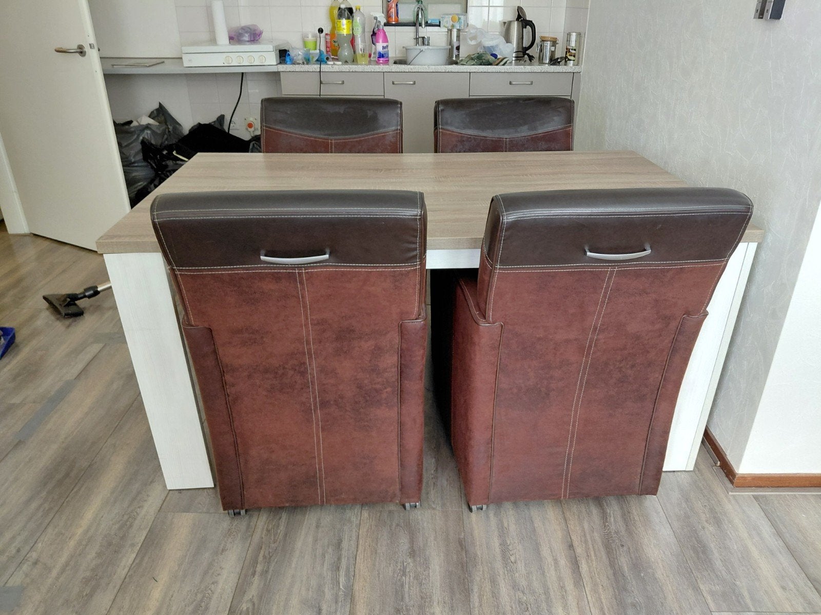 Mooie eethoek tafel Haco Gardiff met 4 stoelen, Ophalen