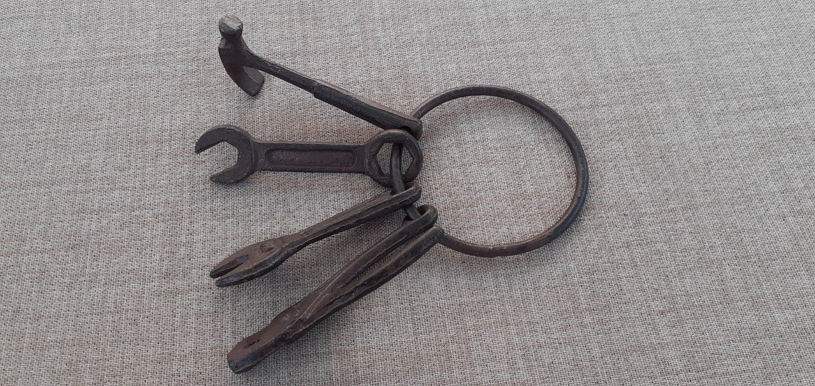 Vintage Mini Gereedschap Sleutelhanger - Uniek Cadeau, Ophalen of Verzenden