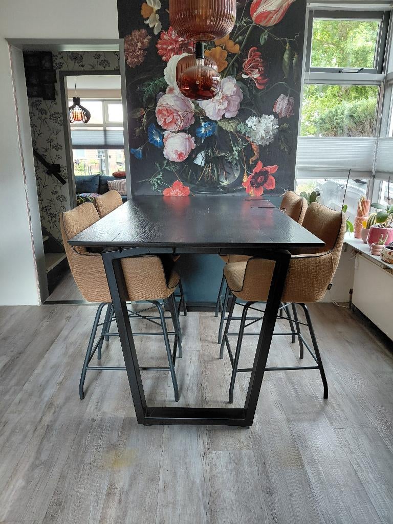 Eetkamerset verhoogd, Ophalen, 50 tot 100 cm, Zo goed als nieuw, 150 tot 200 cm
