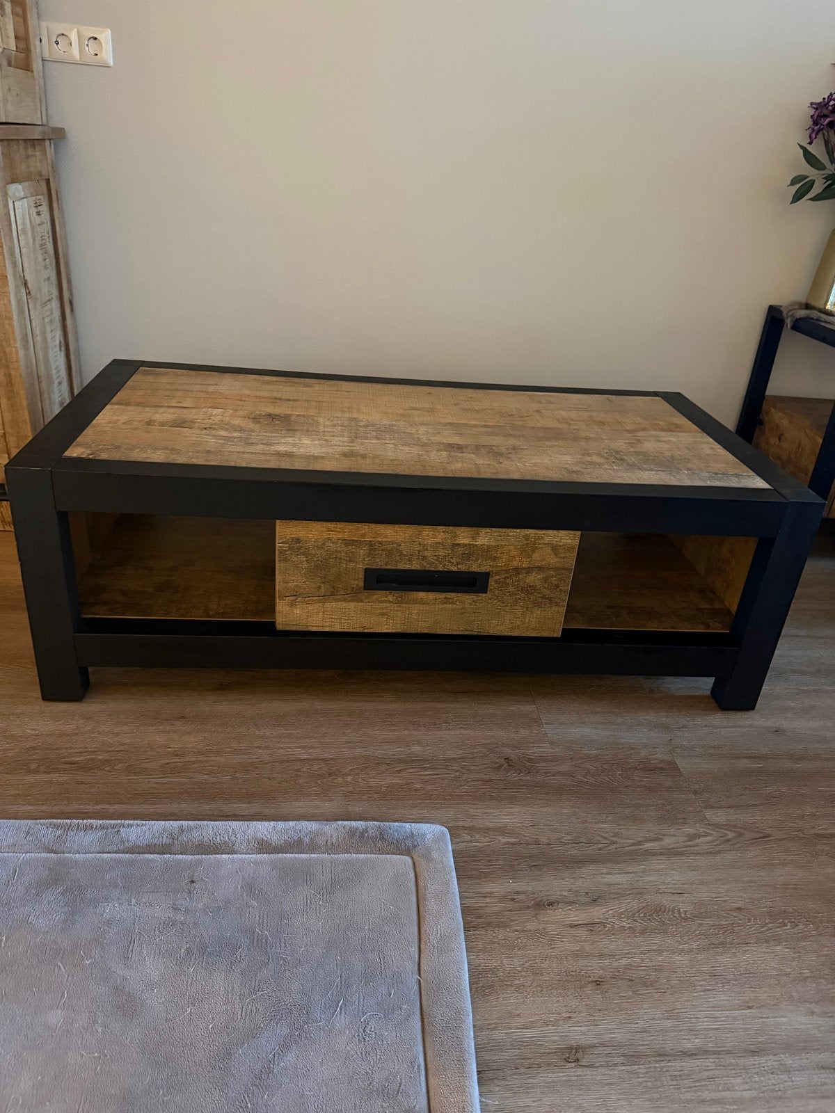 Set van 2 houten salontafels met zwarte poten, Ophalen, Gebruikt, 100 tot 150 cm, 50 tot 100 cm