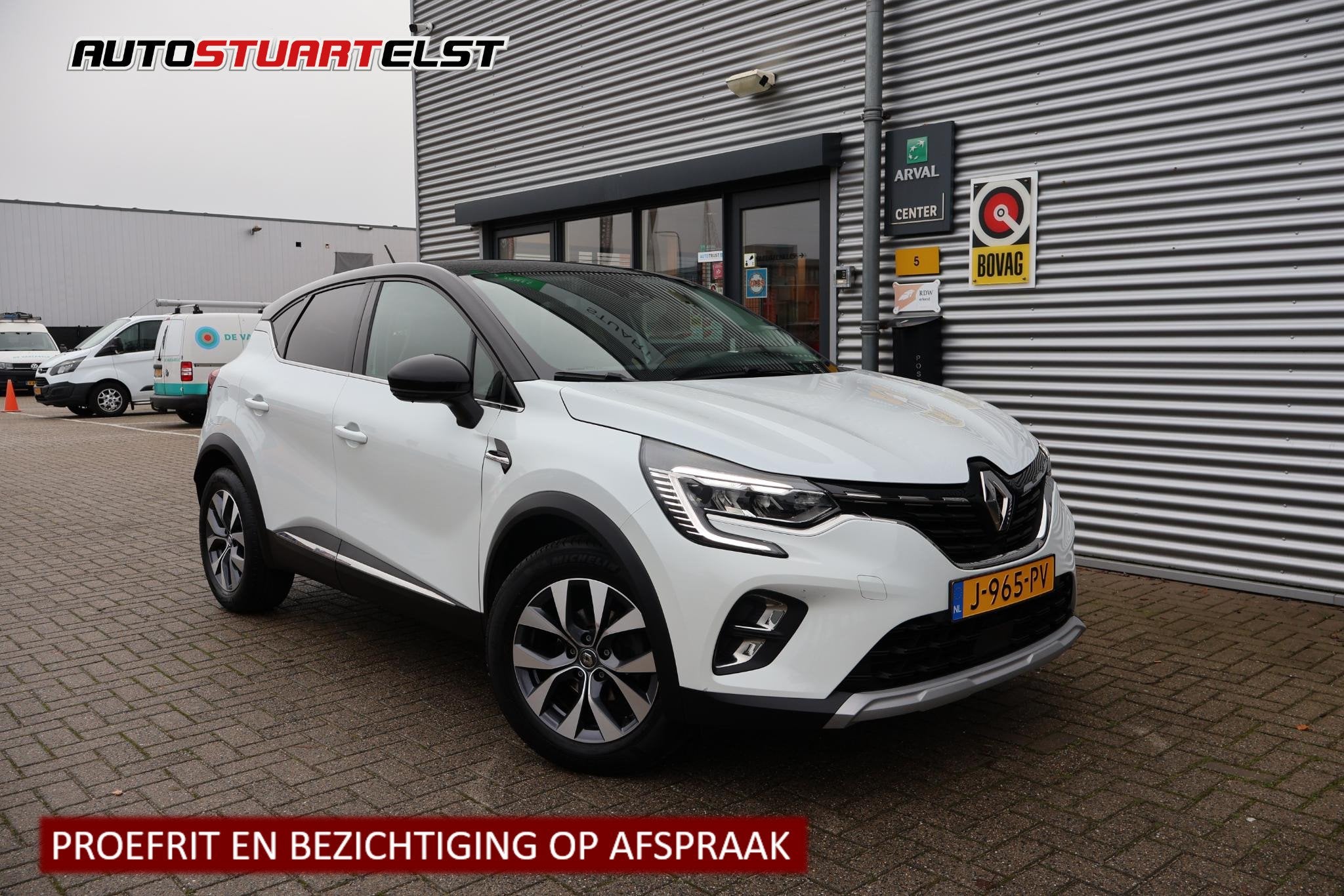 Renault Captur 1.0 TCe 100 Intens 1 Eigenaar | NAP | Volledi, Voorwielaandrijving, Gebruikt, Euro 6, Parkeersensor