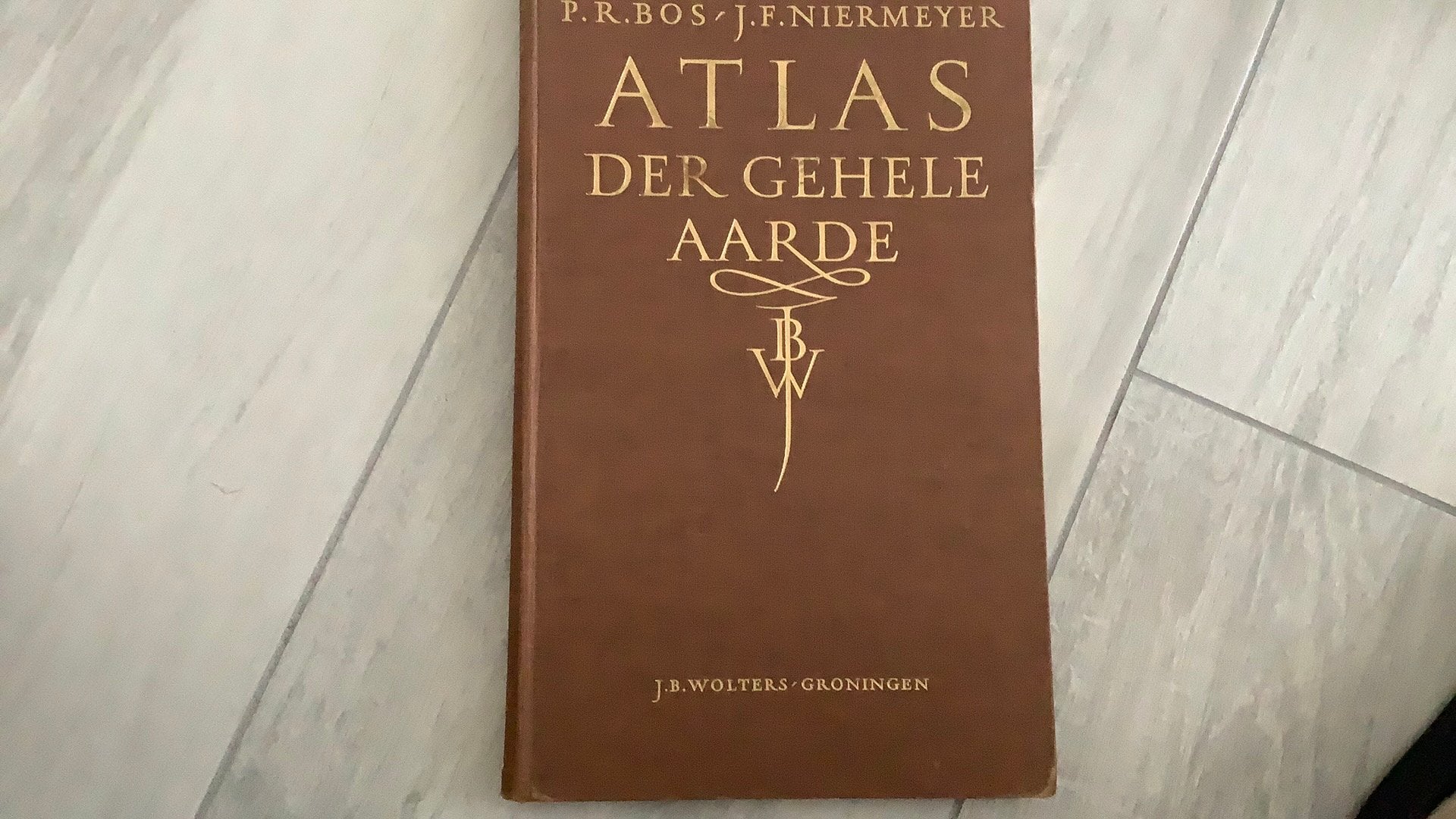 Atlas, Boeken, Gelezen, Bosatlas, Ophalen of Verzenden, 1800 tot 2000