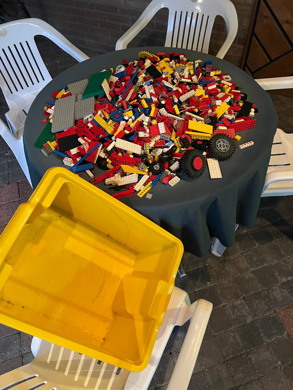 Lego, Ophalen, Gebruikt
