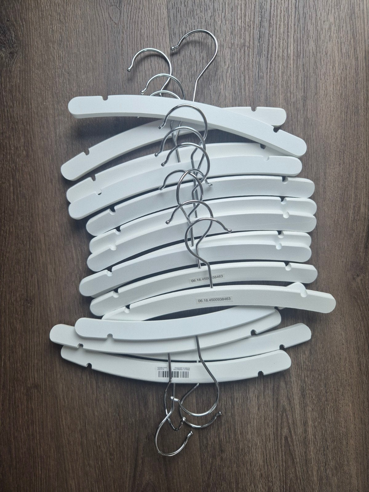 Set van 10 witte houten kledinghangers, Ophalen