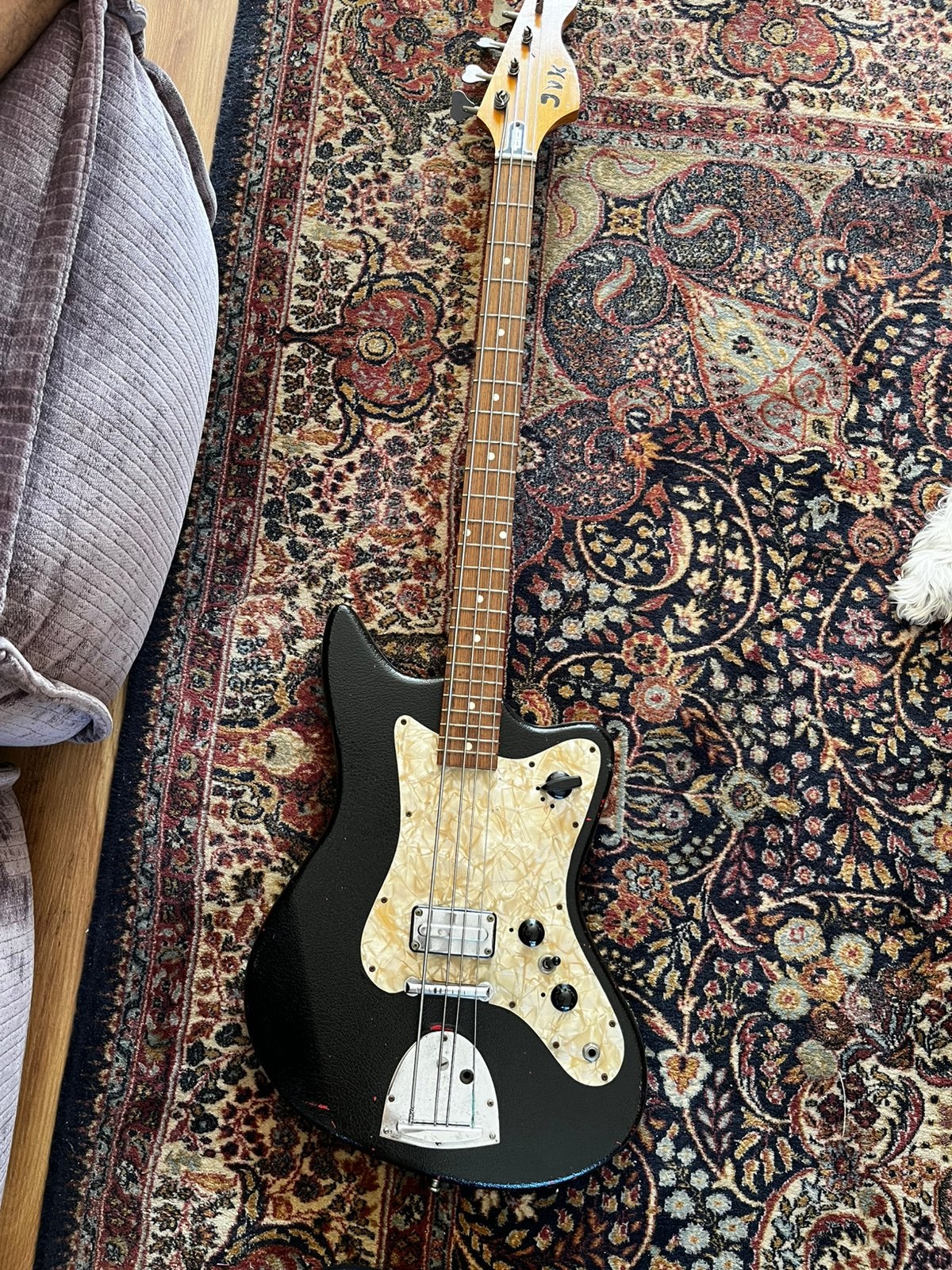 Egmond Typhoon 60's bass, Ophalen of Verzenden, Gebruikt