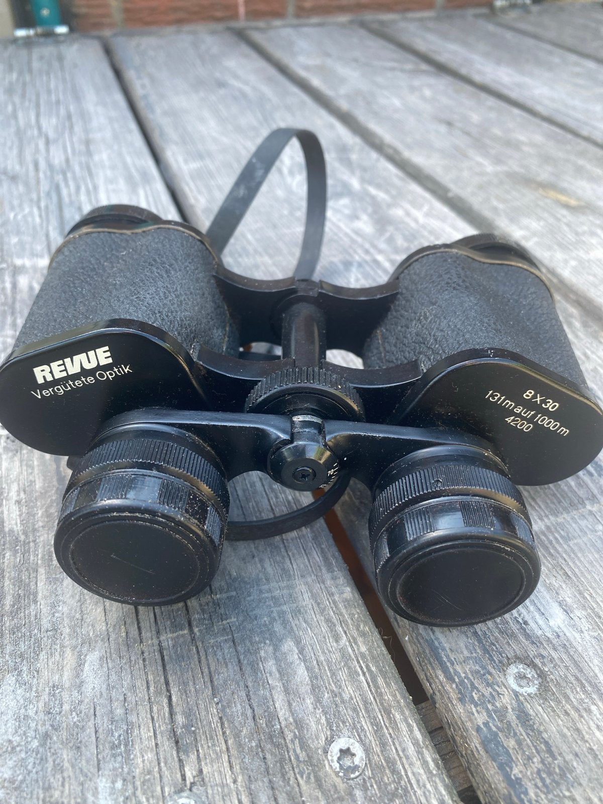 Revue 8x30 Verrekijker - Vergütete Optik, Ophalen of Verzenden, Gebruikt, 8 tot 12x, Porro (met knik)
